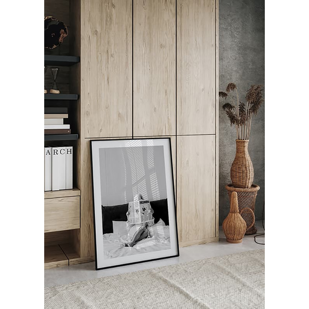 Poster Gallerix Reading In Bed