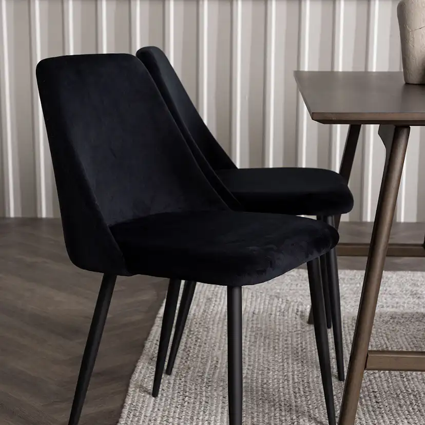 Matgrupp Venture Home Kaseidon med 4 st Night stolar