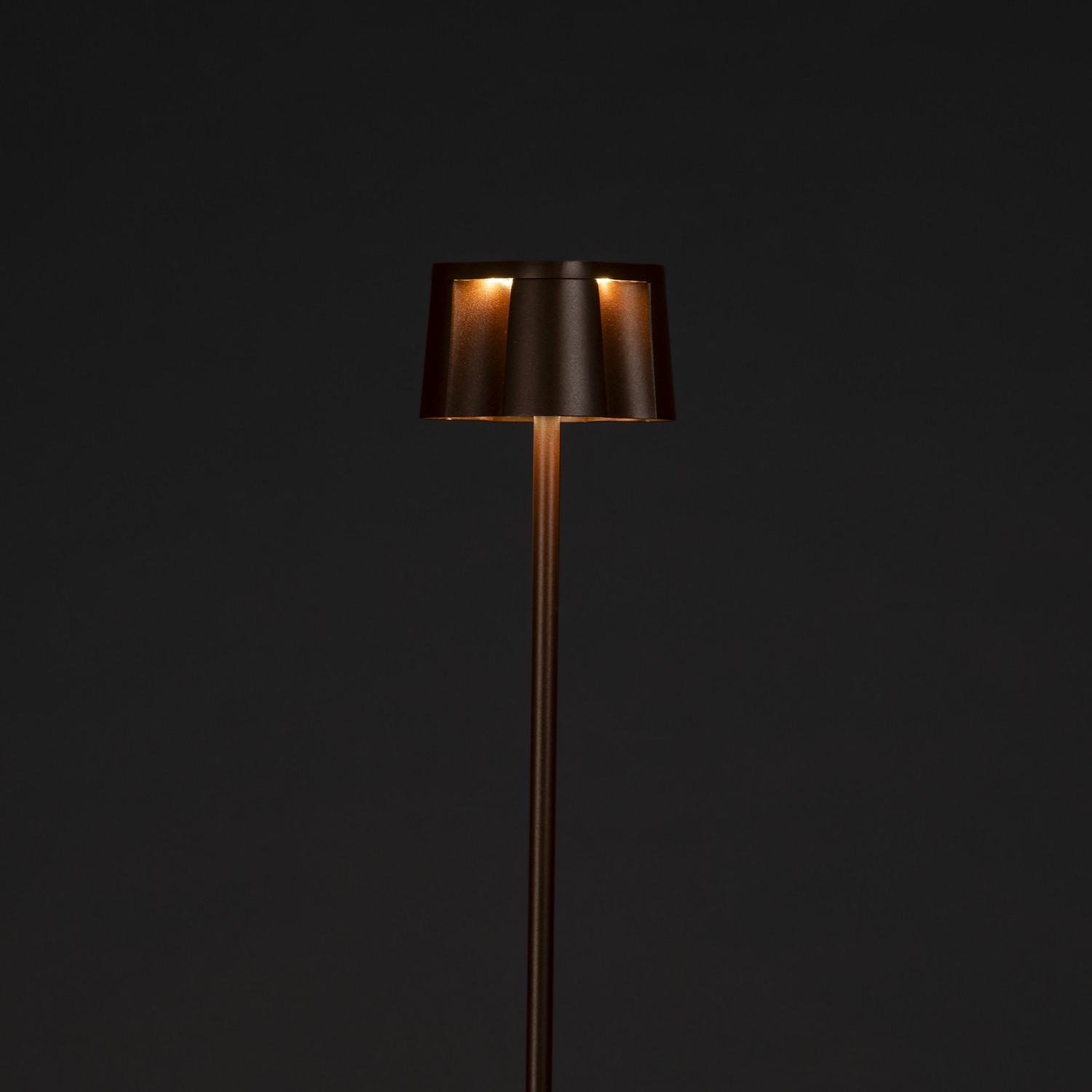 Golvlampa Gnosjö Konstsmide Nice USB