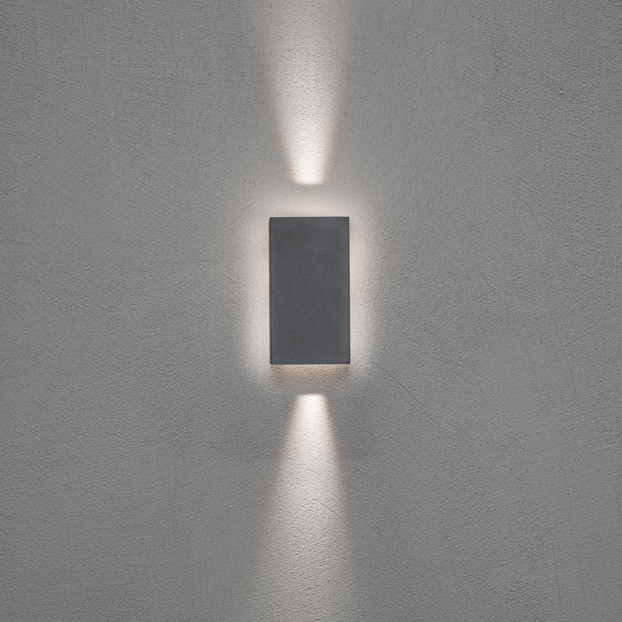 Vägglykta Gnosjö Konstsmide Cremona Upp/Ned/Bak 3X3W High Power LED