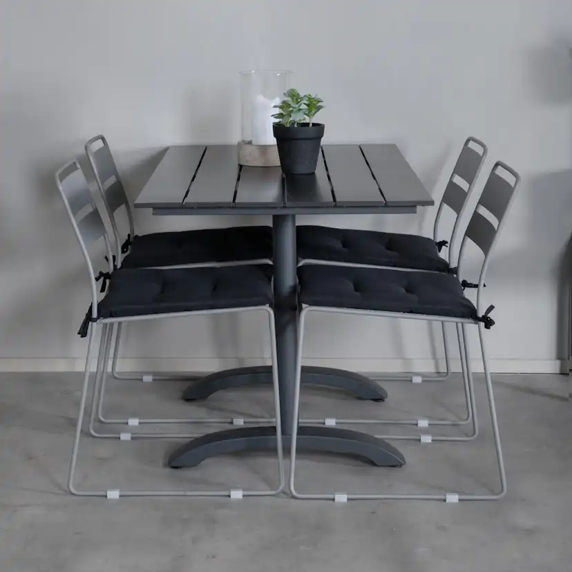 Matgrupp Venture Home Denver med 4 Lina Stolar