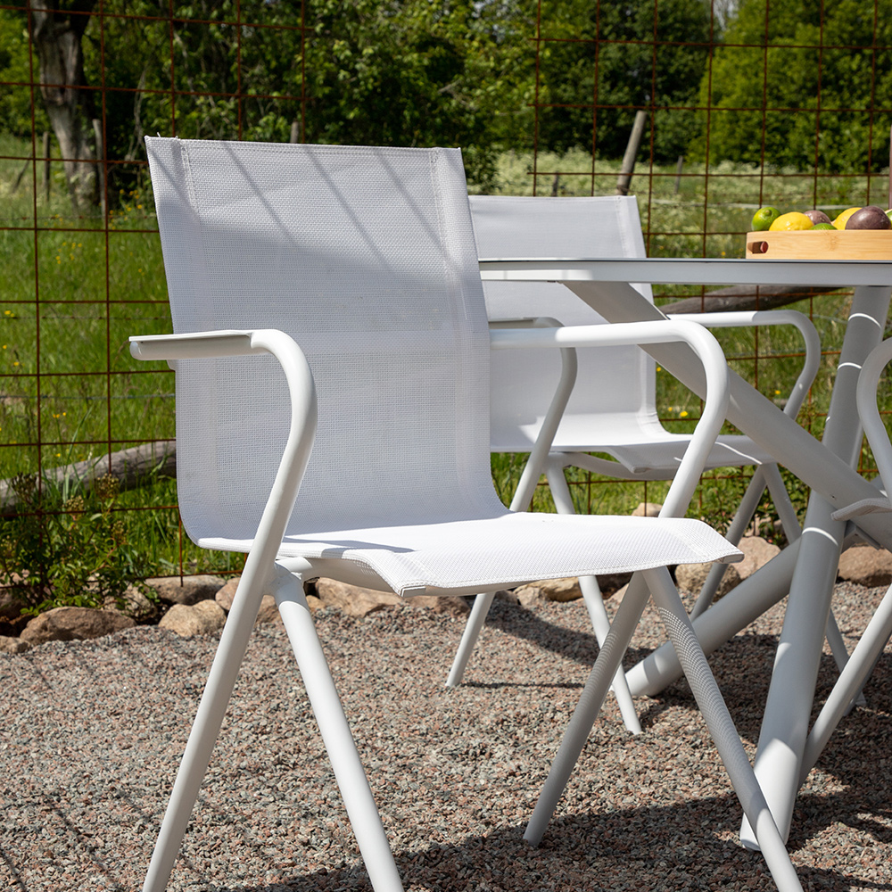 Matgrupp Venture Home Ande med 4 Sally Matstolar