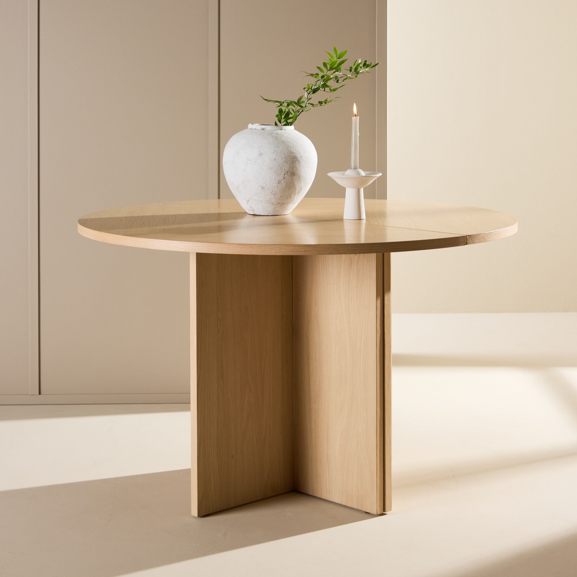 Matbord Venture Home Strada