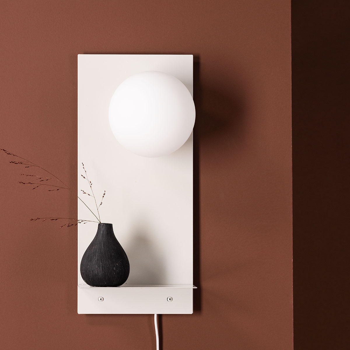 Troyes Wall Lamp - Light grey / White glass Ljusgrå/Vit