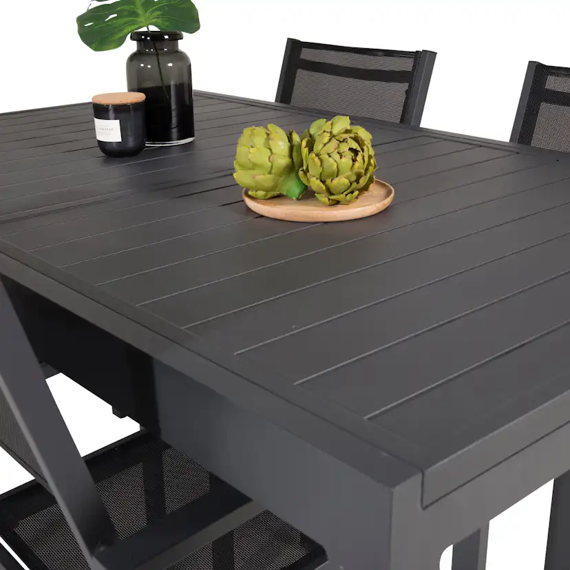 Matgrupp Venture Home Madrid 160/240 med 4 Copacabana Matstolar