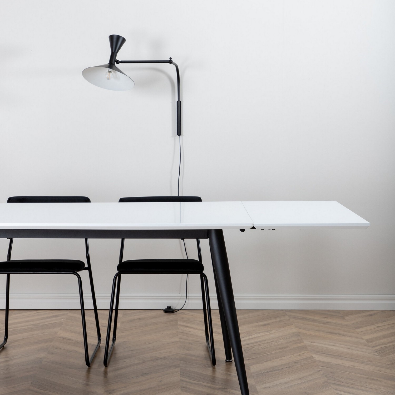 Matbord Venture Home Jimmy 195/285 cm