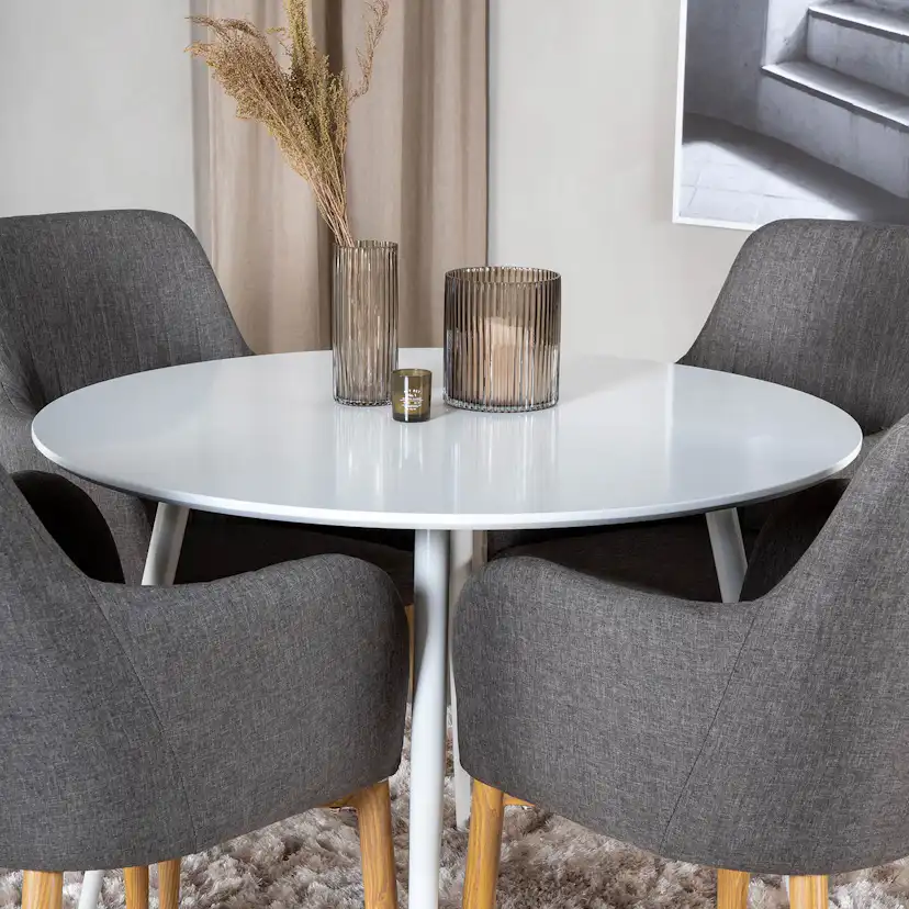 Plaza Round Table - White top /Comfort Chair- Darkgrå/ Oak_4 Vit/Mörkgrå/Ek
