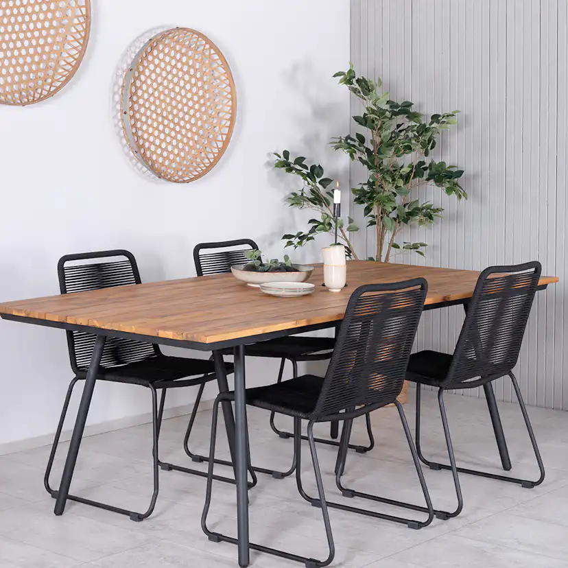 Matgrupp Venture Home Chane med 4 Lumi Stapelbara Matstolar