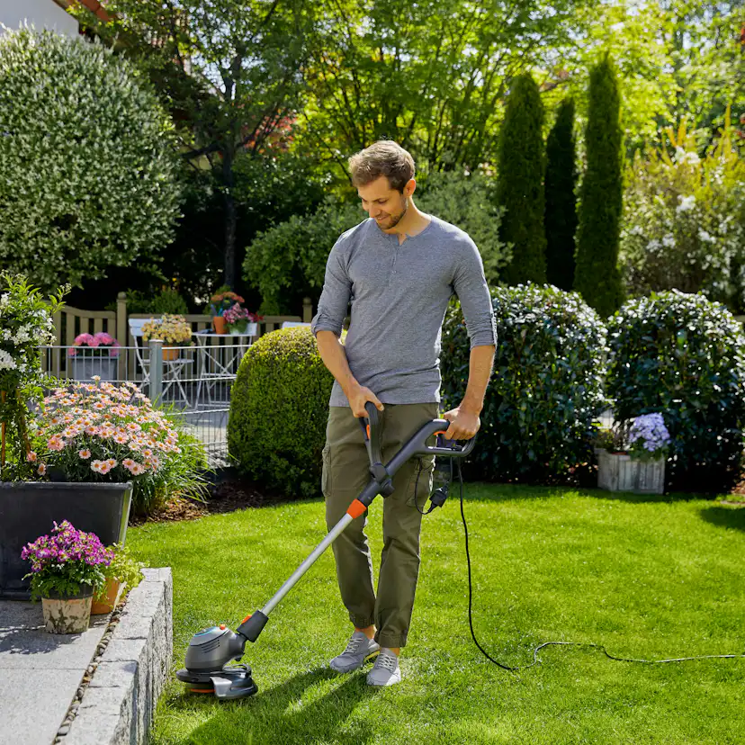 Grästrimmer Gardena Turbotrimmer PowerCut 650/28
