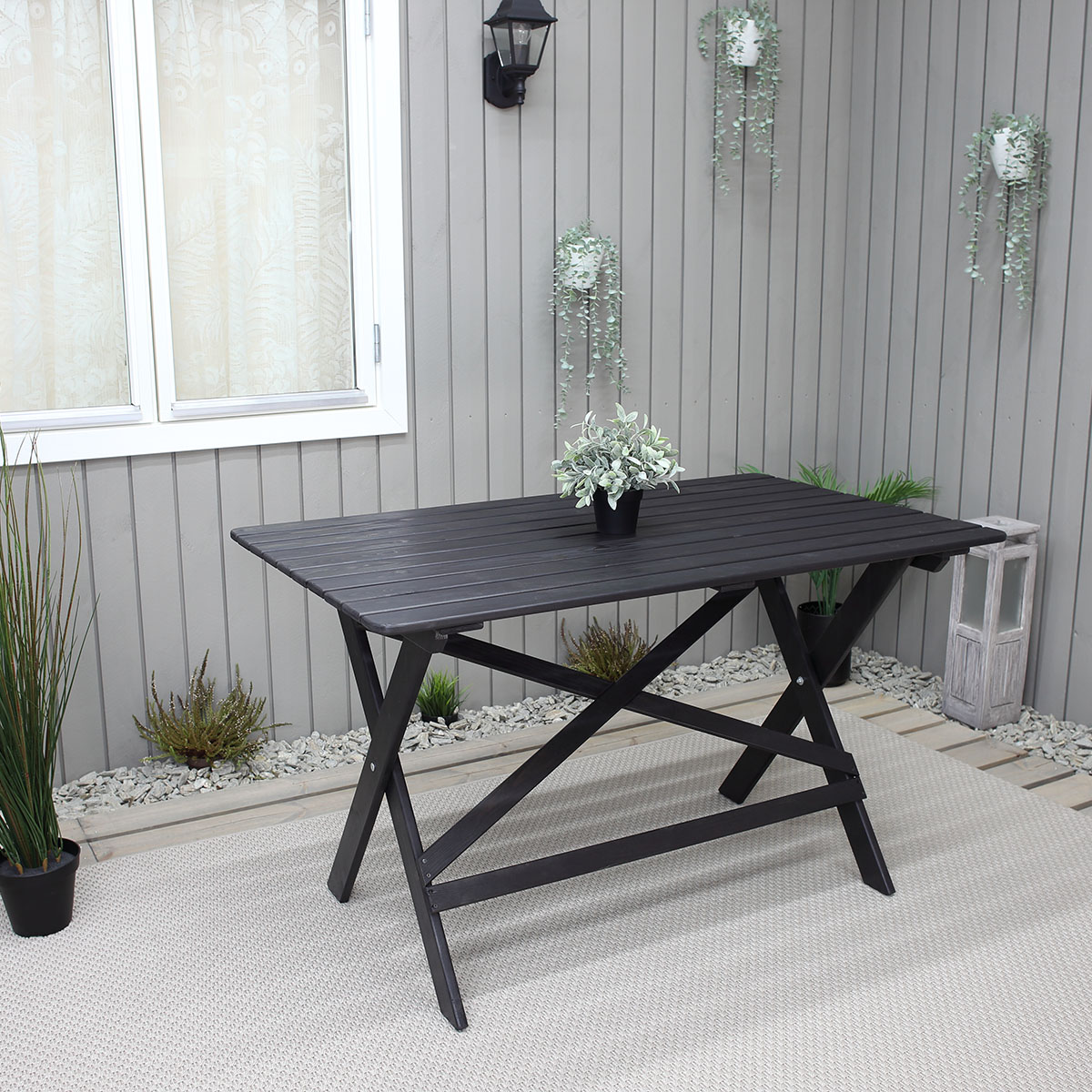 Utebord Baltic Garden Knohult
