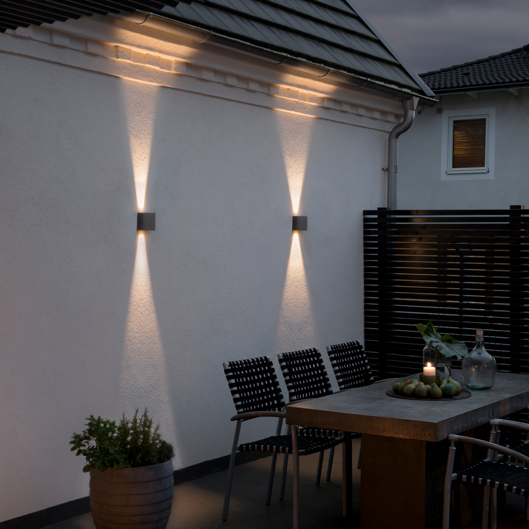 Vägglykta Gnosjö Konstsmide Chieri Justerbar Spridning LED 2X6W