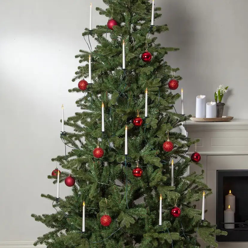Julgran Hedvik 210cm Höjd: 2100 mm