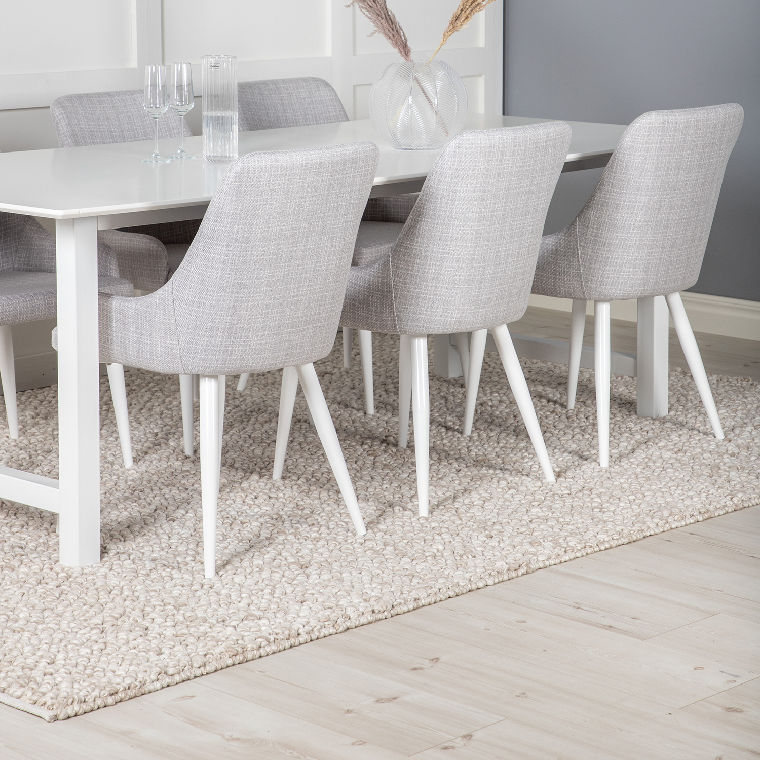 Count Dining Table 220x100 cm+Plaza Dining chair Vit/Ljusgrå