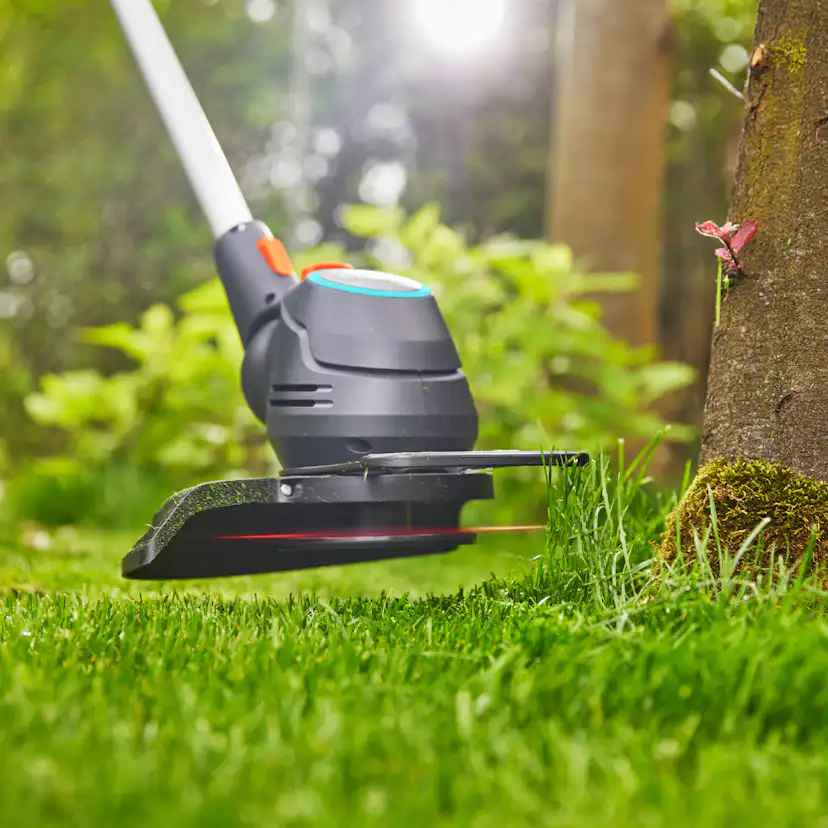 Grästrimmer Gardena ComfortCut Li-18/23 utan Batteri