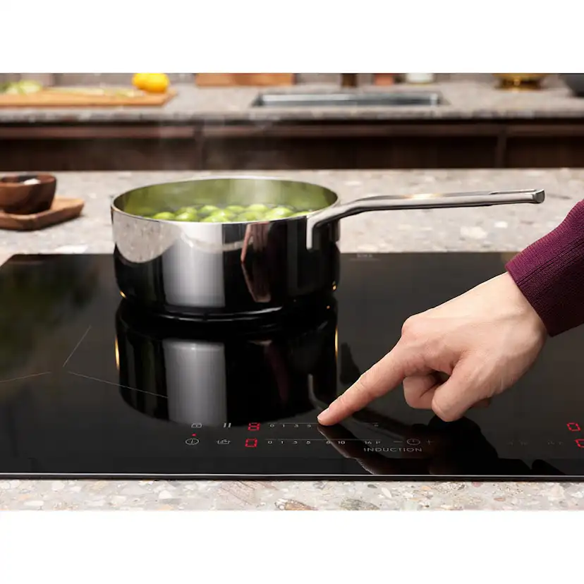 Induktionshäll Electrolux HOB980MF Flexibel Matlagning Svart