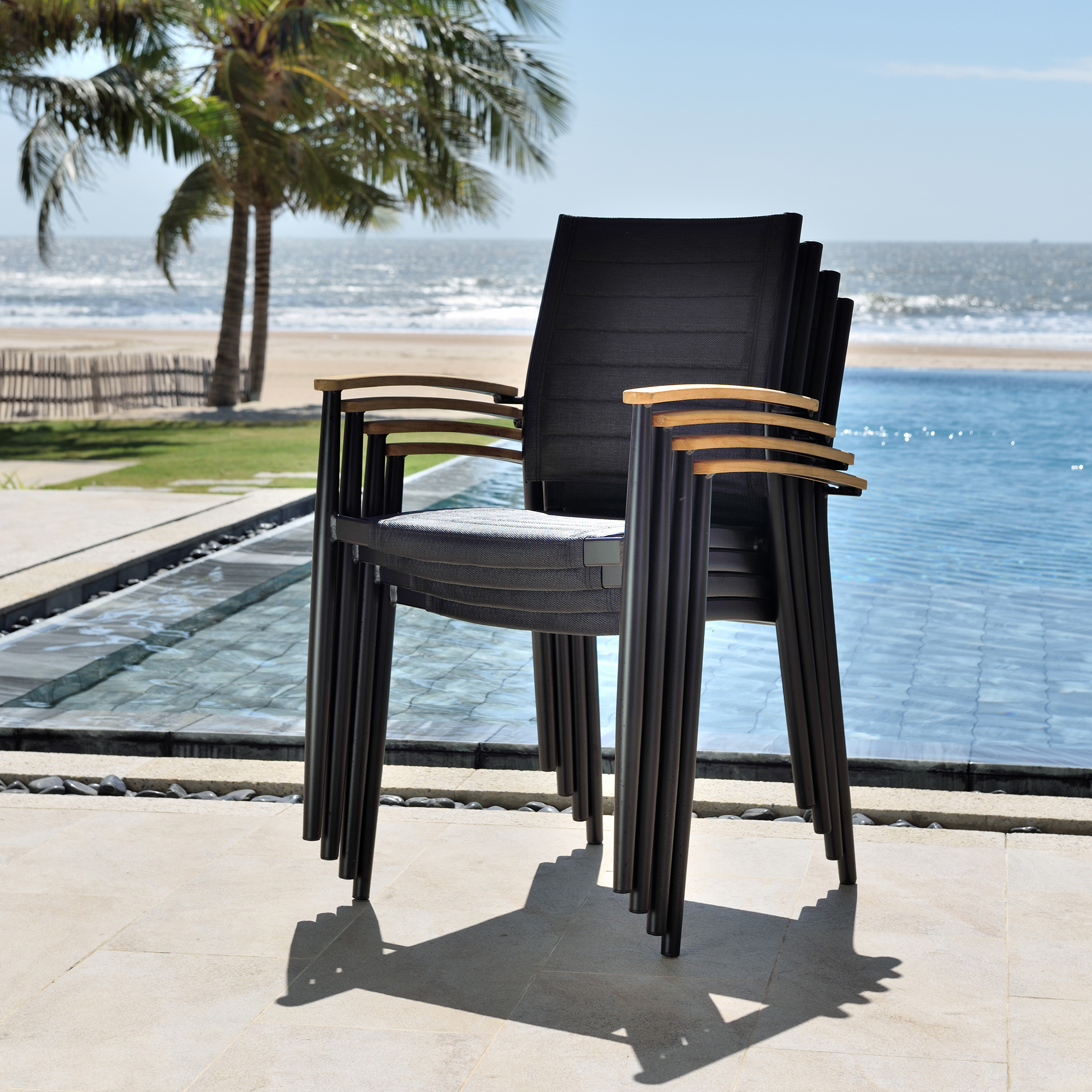 Matgrupp LifestyleGarden Portals Dark 161 med 4 Stolar