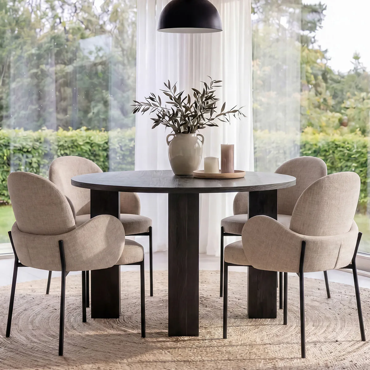 Matgrupp Venture Home Juno Ø120 cm med 4st Blom Stolar