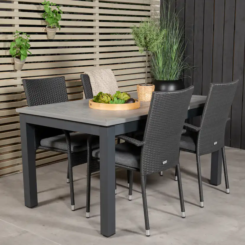 Matgrupp Venture Home Aleyna 152/210 med 4 Asta Stolar