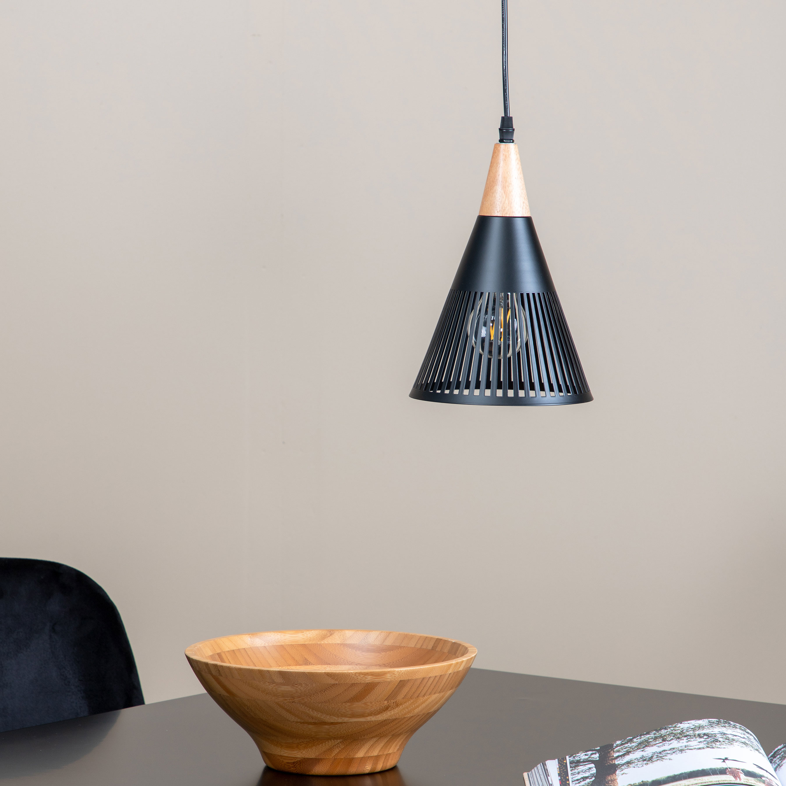 Taklampa Venture Home Gabriel