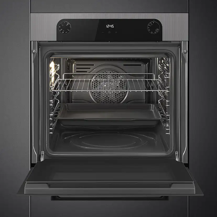 Termoventilerad Ugn Smeg SF6200TS med AirFryer och Baksten Silver 60 cm