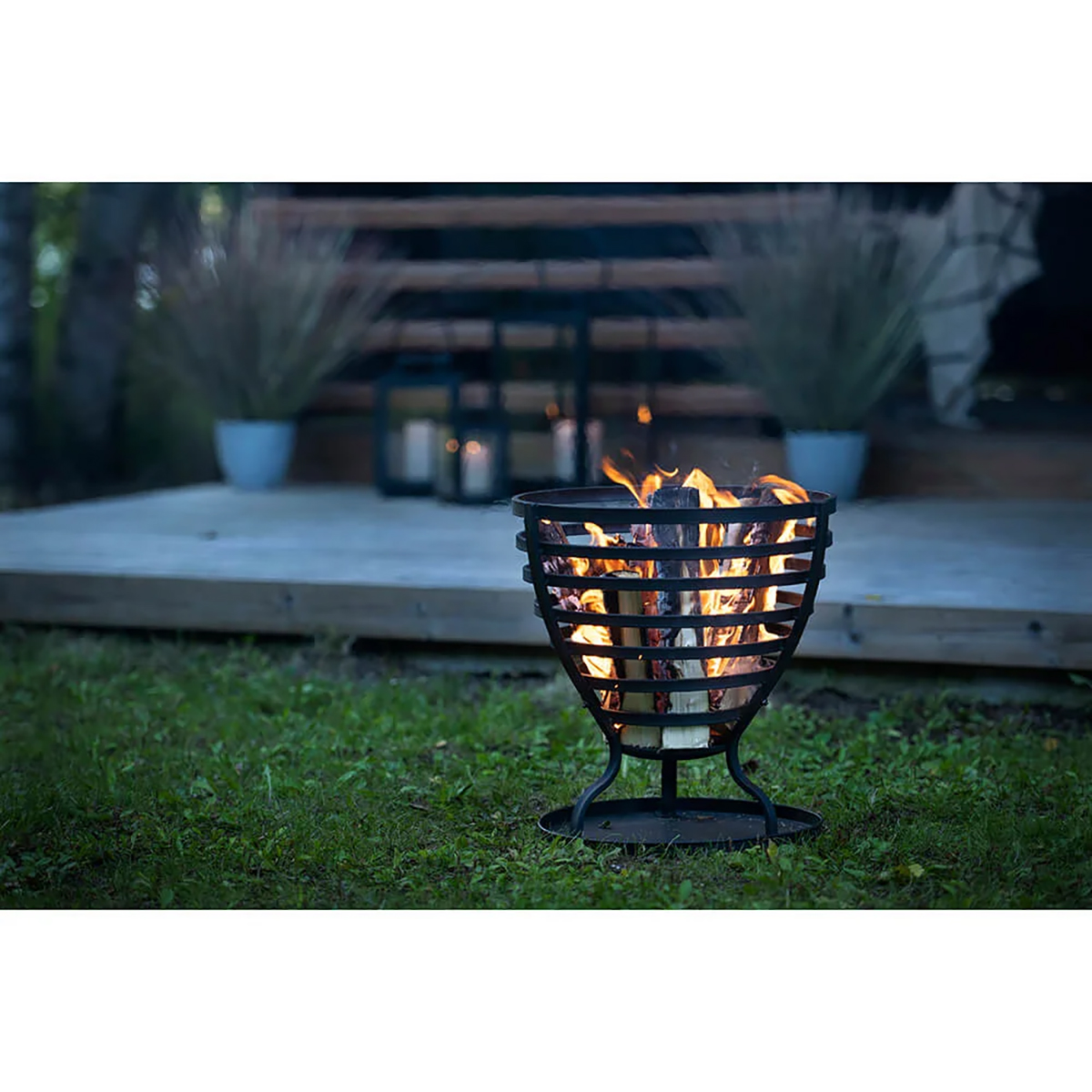 Eldkorg Mustang Fresno Svart – Perfekt för Utemiljö