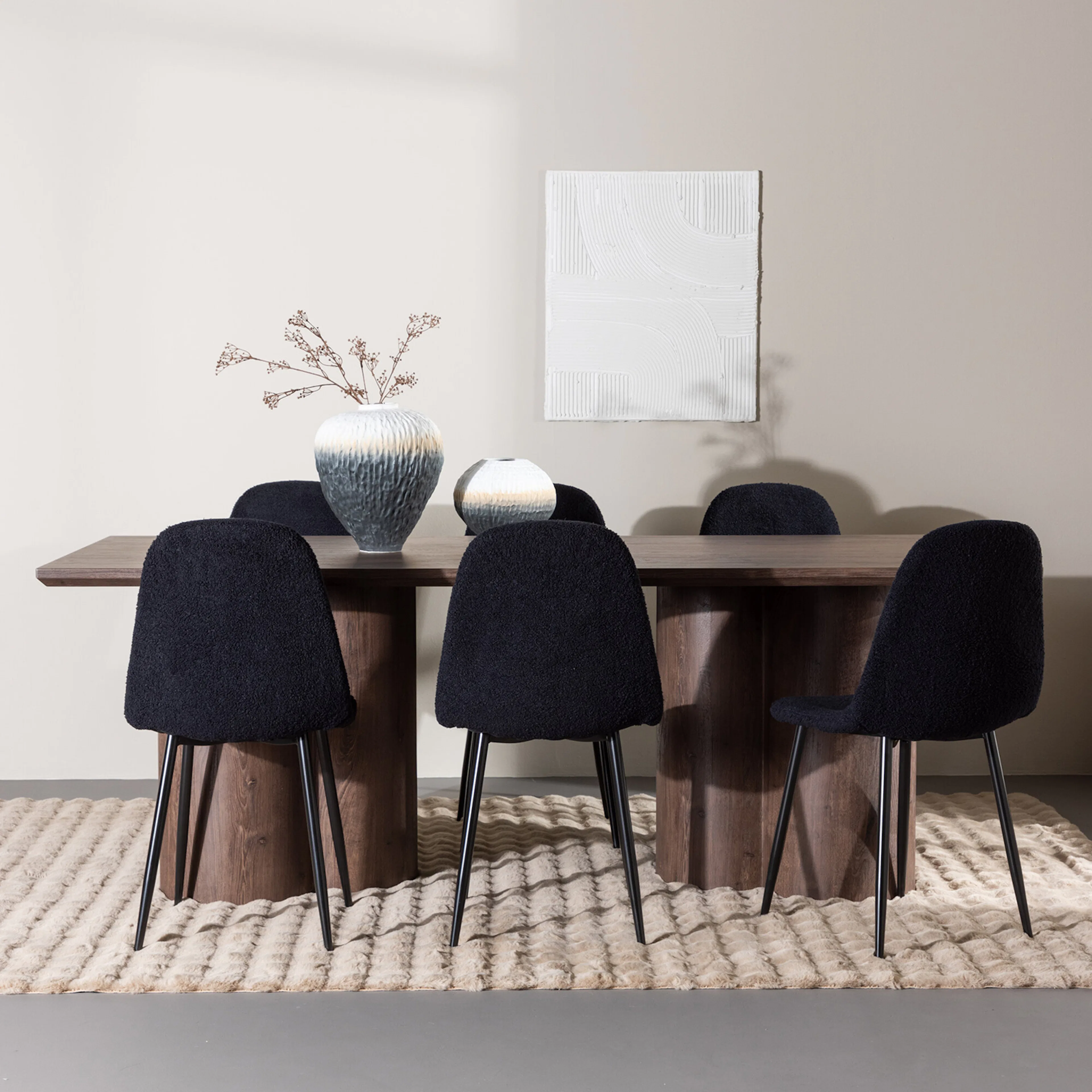 Olivia Dining Table with Polar Dining Chair Mocka/Svart