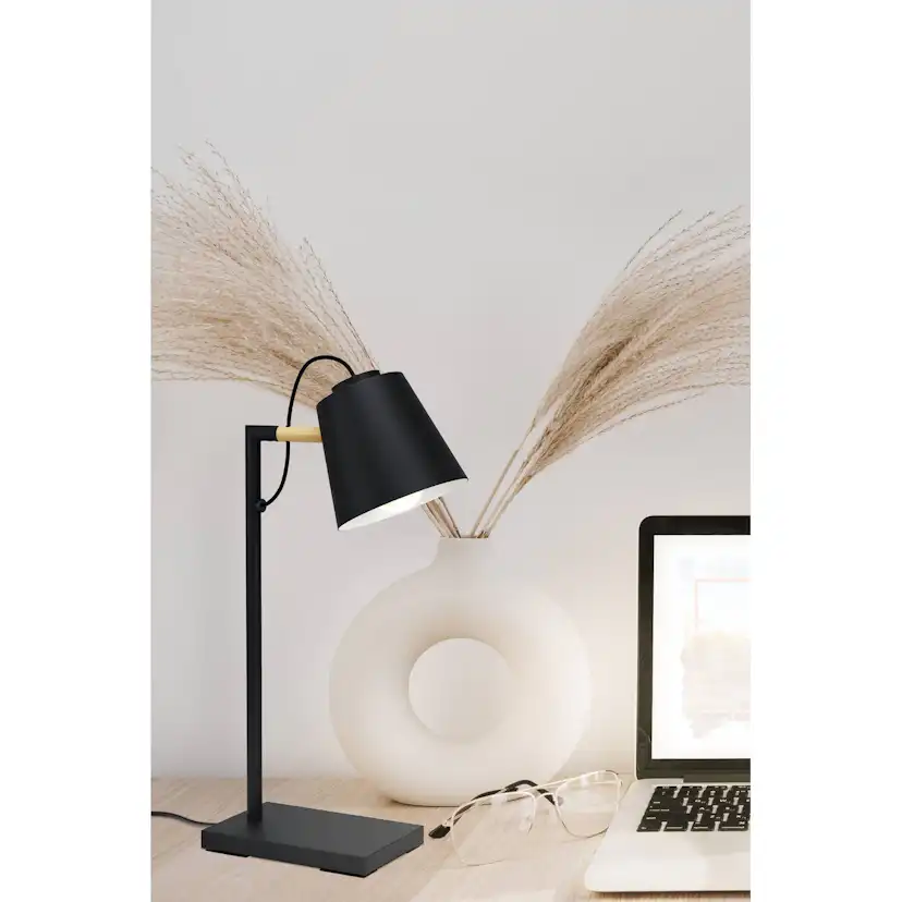Bordslampa Eglo Lacey