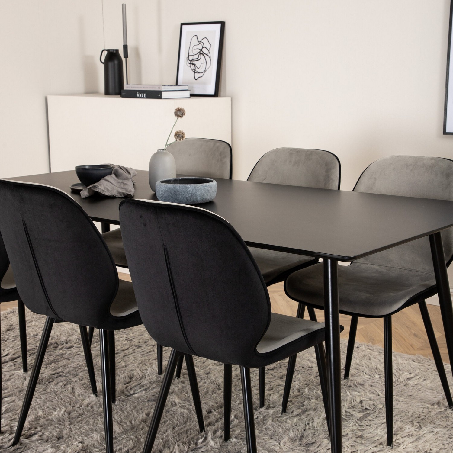 Matgrupp Venture Home Silvia med 6 Elisa Stolar Sammet