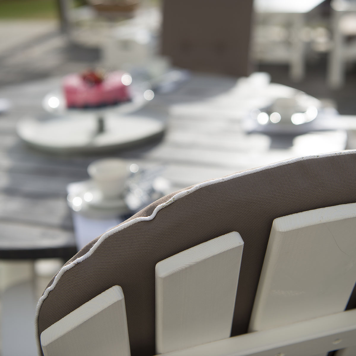 Utebord Hillerstorp Shabby Chic Ø 138 cm med Zinkspann