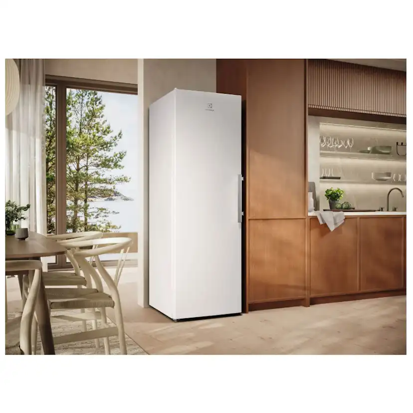Electrolux EUT6NE28W1 frysskåp med automatiskavfrostning och snabbinfrysning