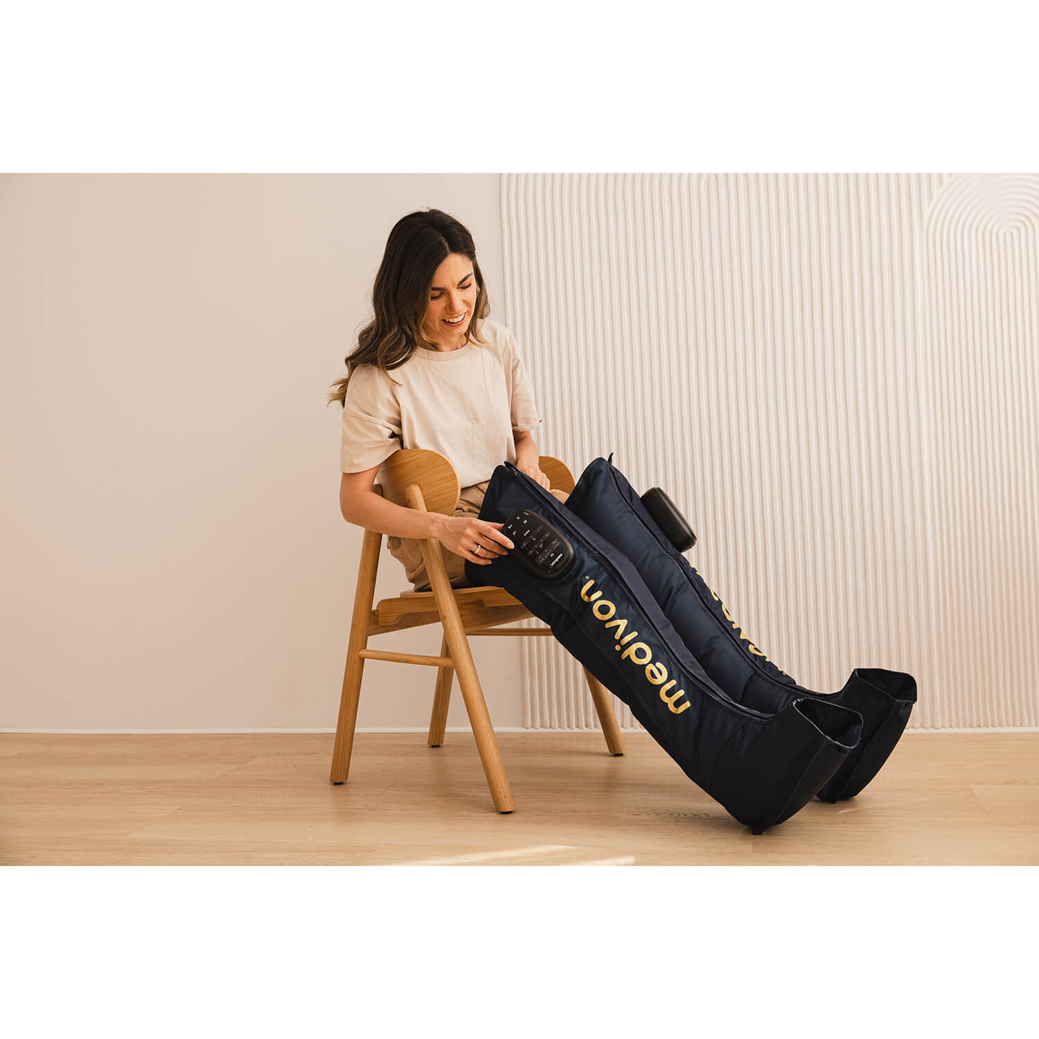 Kompressionsmassageapparat MEDIVON Aeria