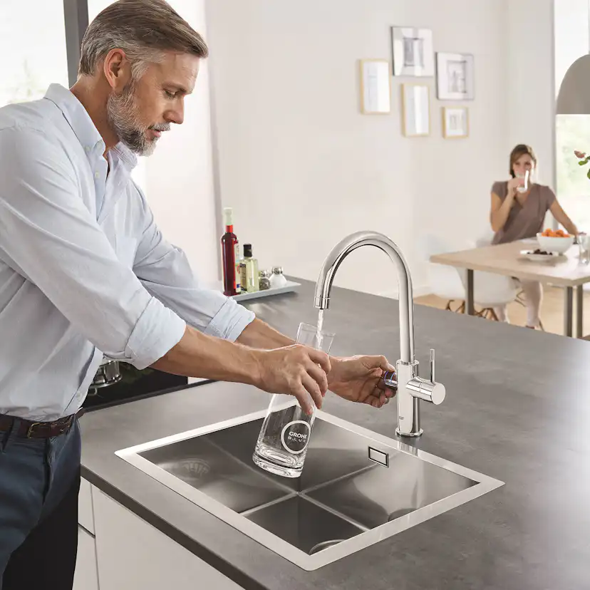 Köksblandare Grohe Blue Home C-pip Starter Kit Bluetooth