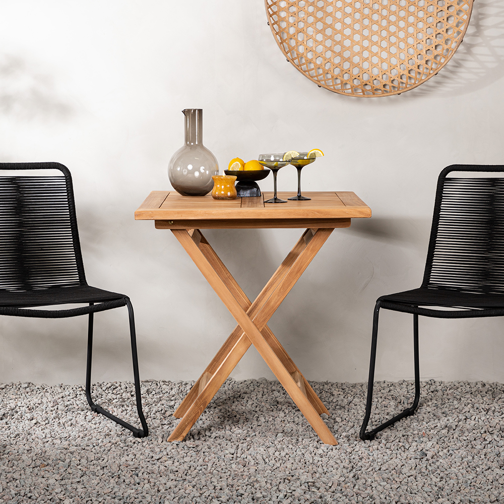 Cafégrupp Venture Home Kenya med 2 Lindos Stolar