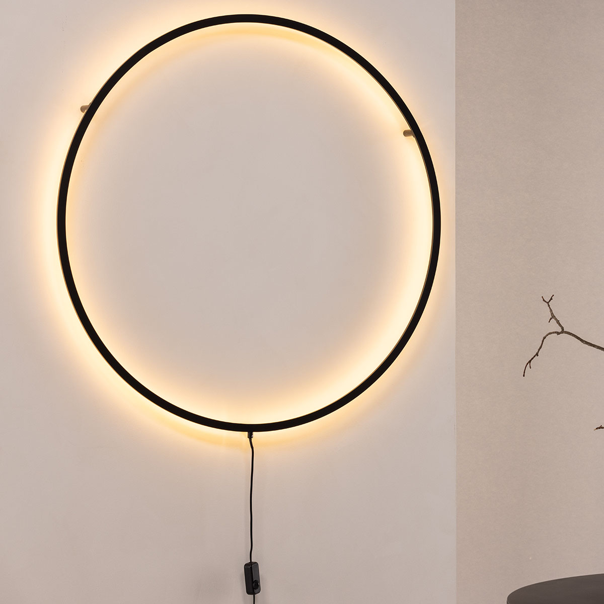 Vägglampa Vind Sörmjöle x Josefin Lustig Svart Aluminium Dimbar