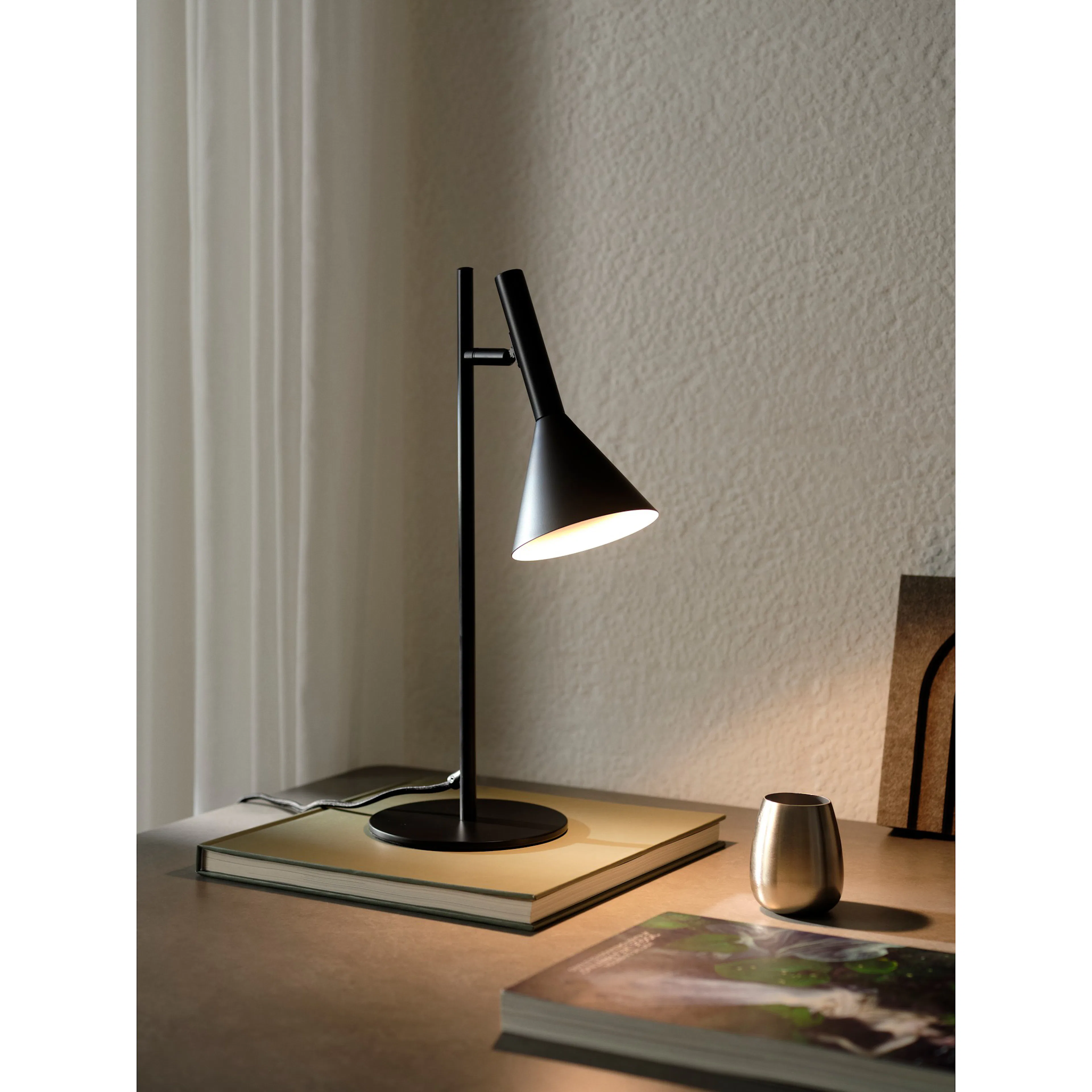 Bordslampa Nordlux Kelvis
