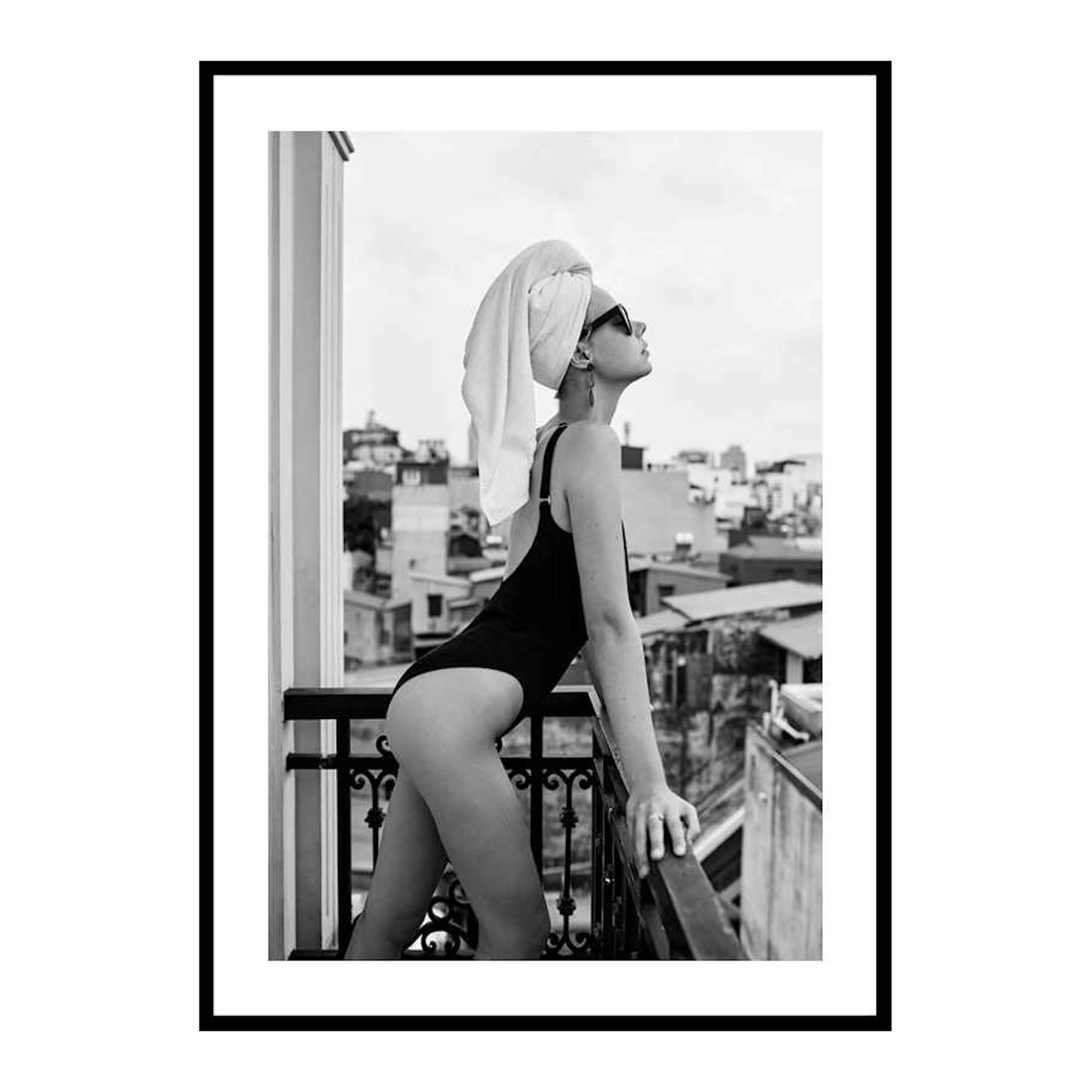 On The Balcony 30x40 cm