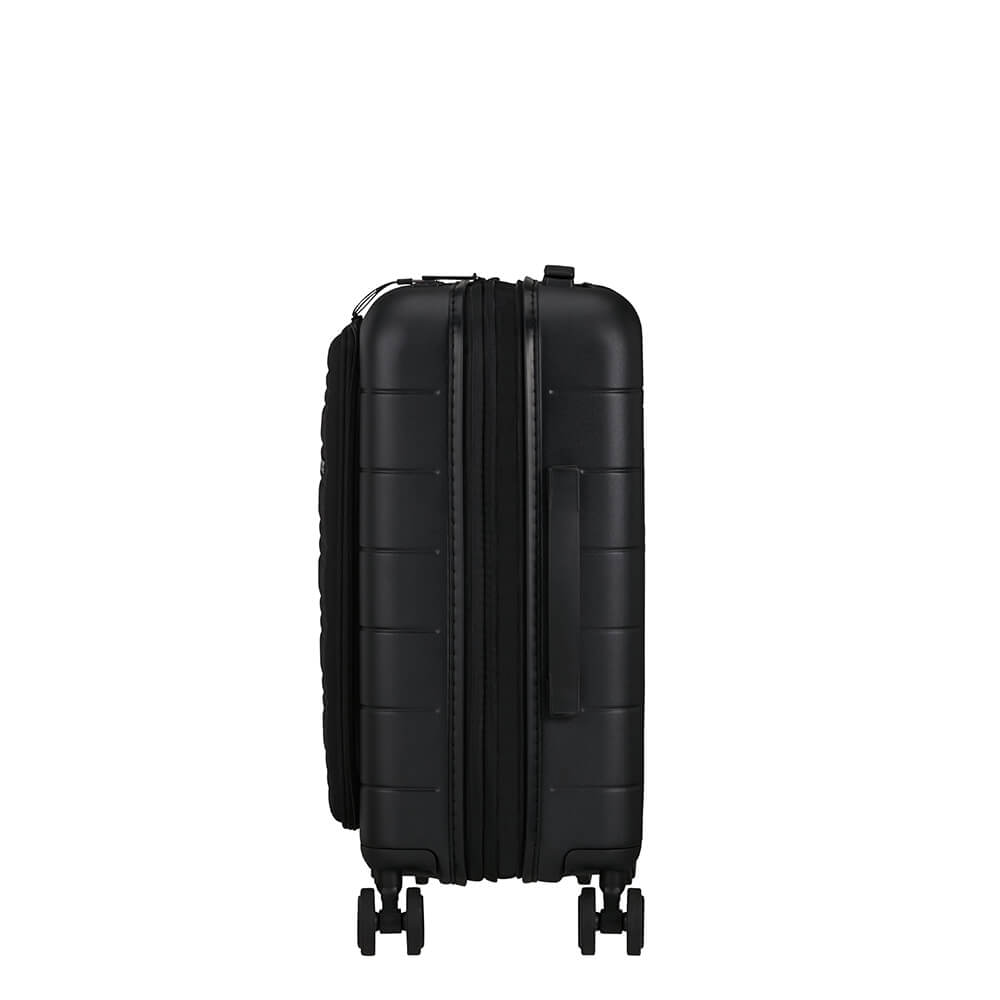 Kabinväska American Tourister Nova Stream Spinner 55/20 Expand Smart