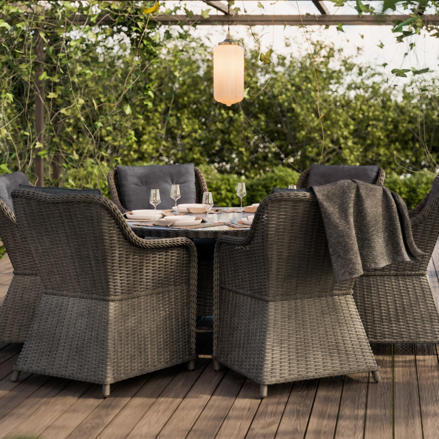 Matgrupp Comfort Garden Marcus Rund 140 med 6 Fåtöljer och Dynor