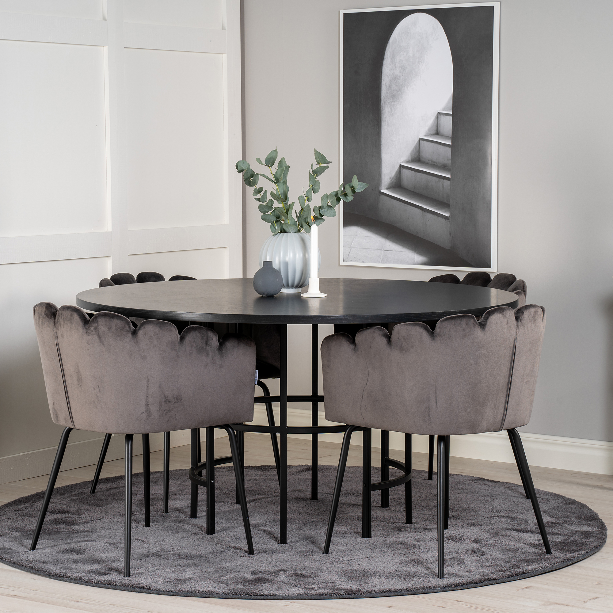 Matgrupp furniture/fashion Copenhagen med 4 Gråa Limhamn Stolar