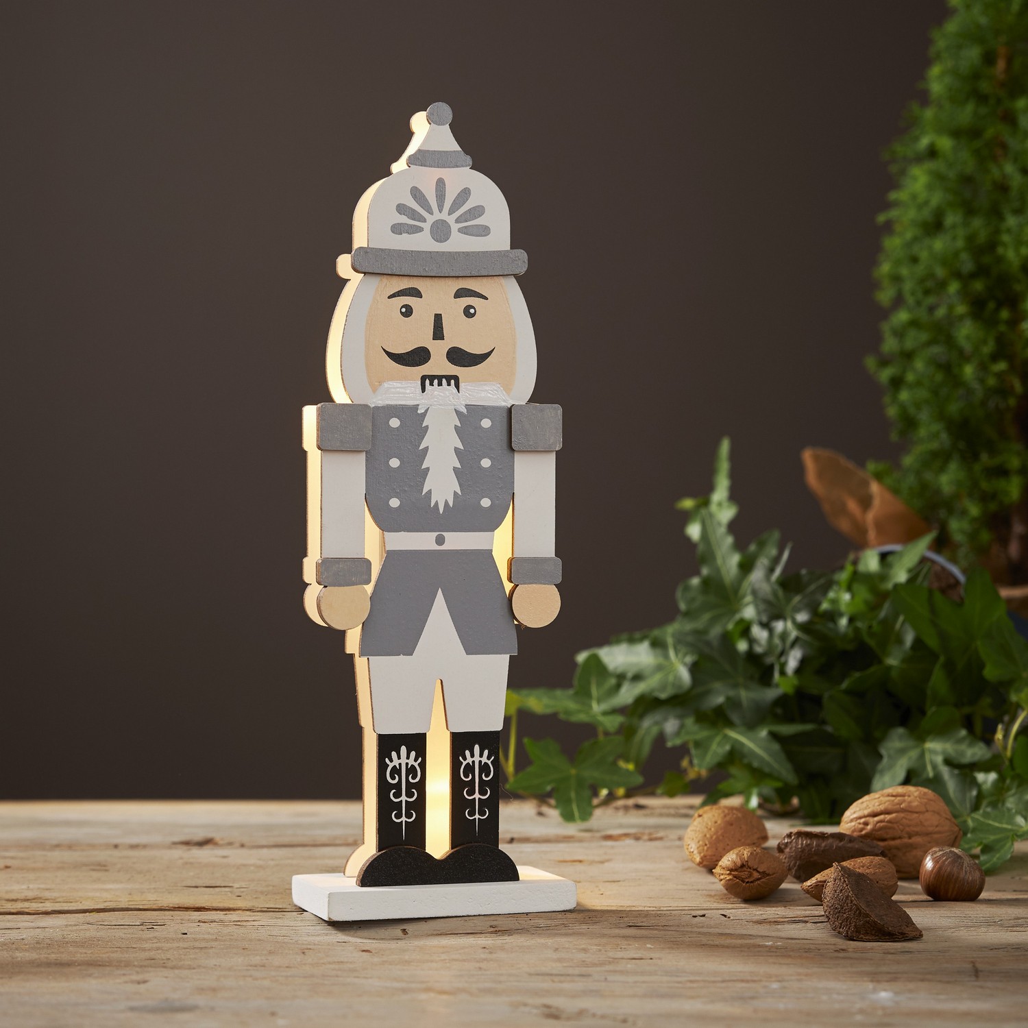 Juldekoration Star Trading Nutcracker 25 cm