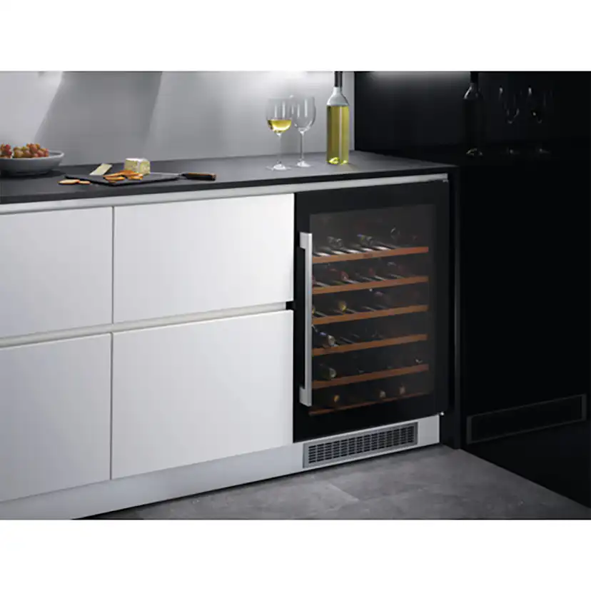 Vinkyl AEG SWB66001DG