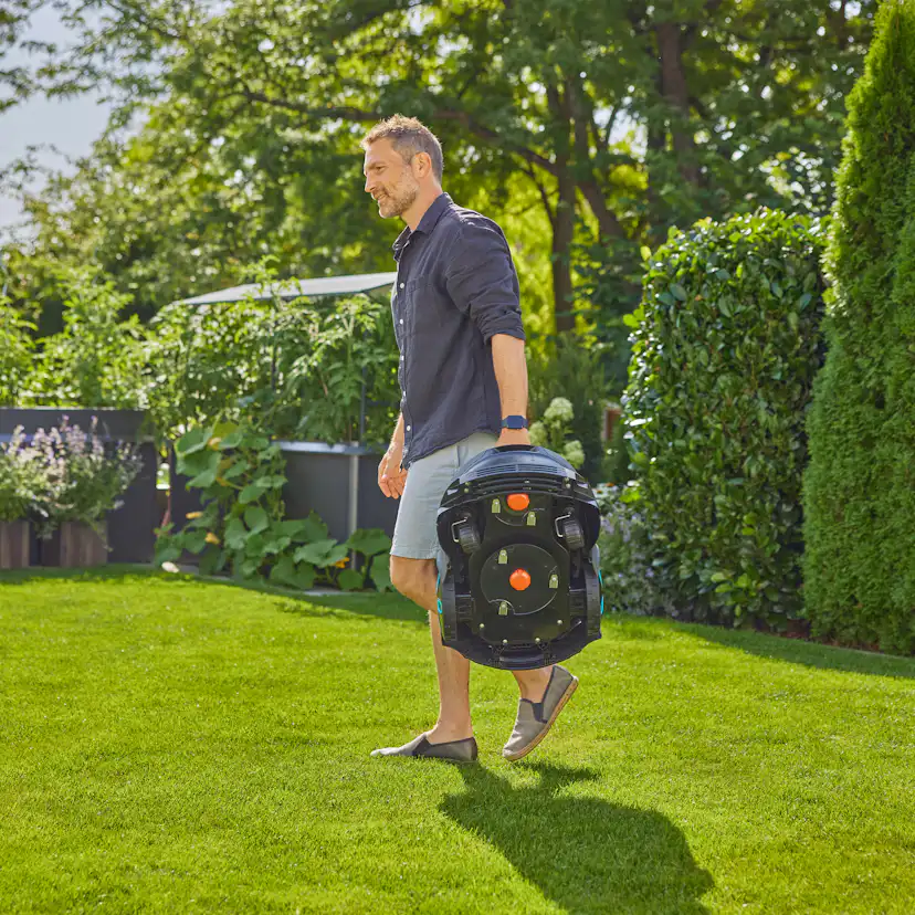 Robotgräsklippare Gardena Smart Sileno Free 600 Utan Slinga Paket Med Robothus & Antikollisionsradar