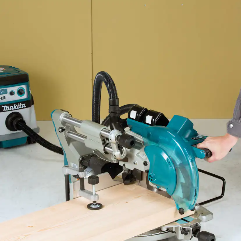 Kap- och Gersåg Makita LXT DLS111ZU 2x18V utan Batteri