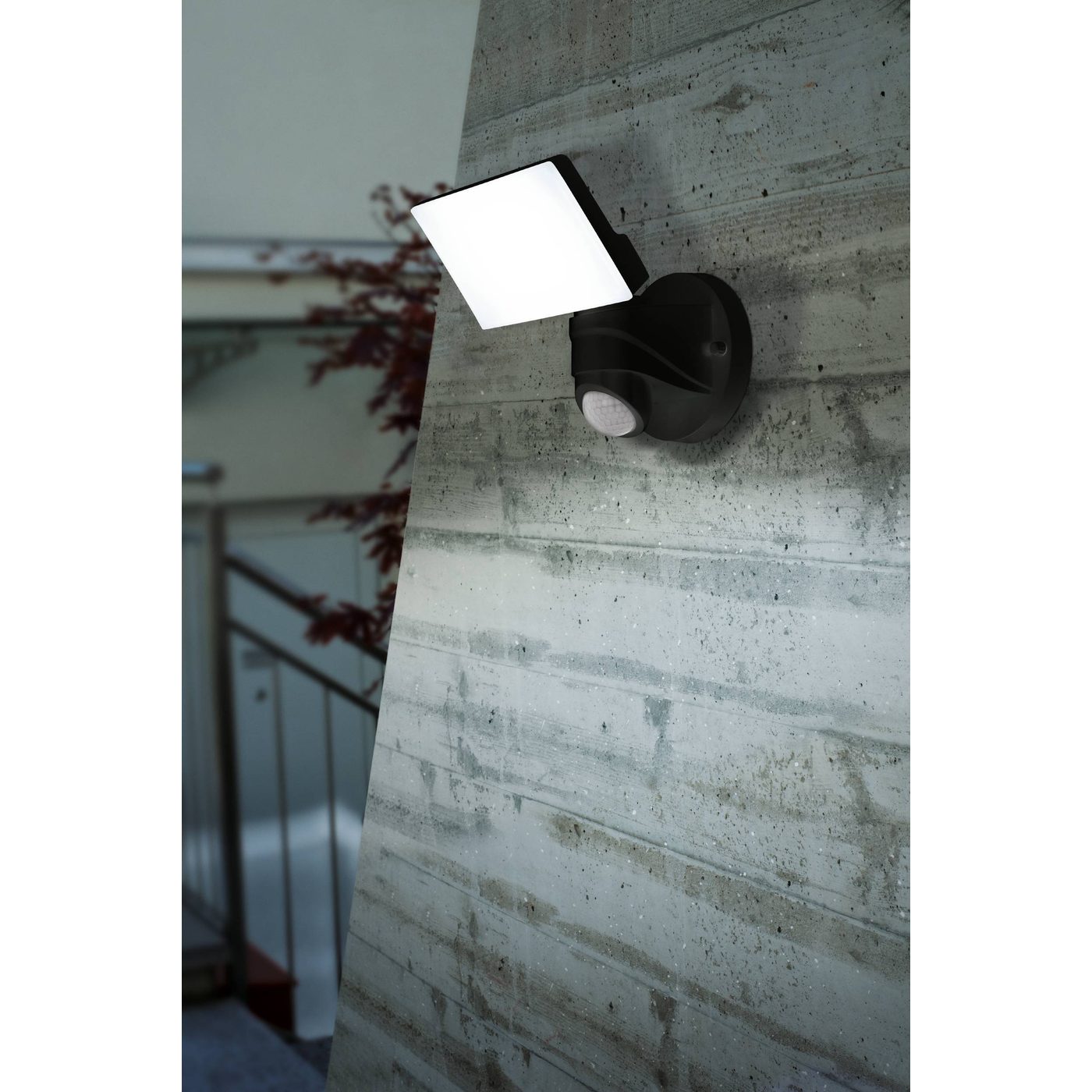 Väggstrålkastare Utebelysning Eglo Pagino med Sensor