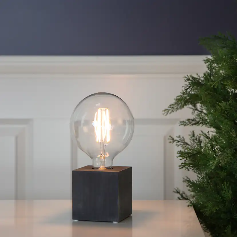 Lampfot Star Trading E27 Kub