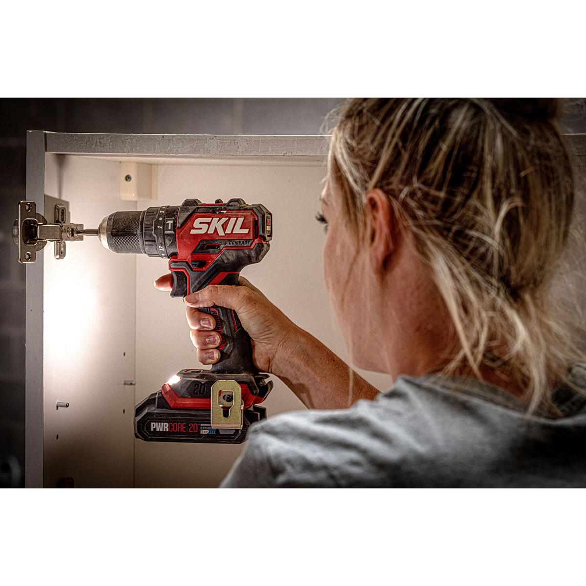 Slagborr/Skruvdragare SKIL 3075 CA Kompakt Kolborstfri Batteridriven