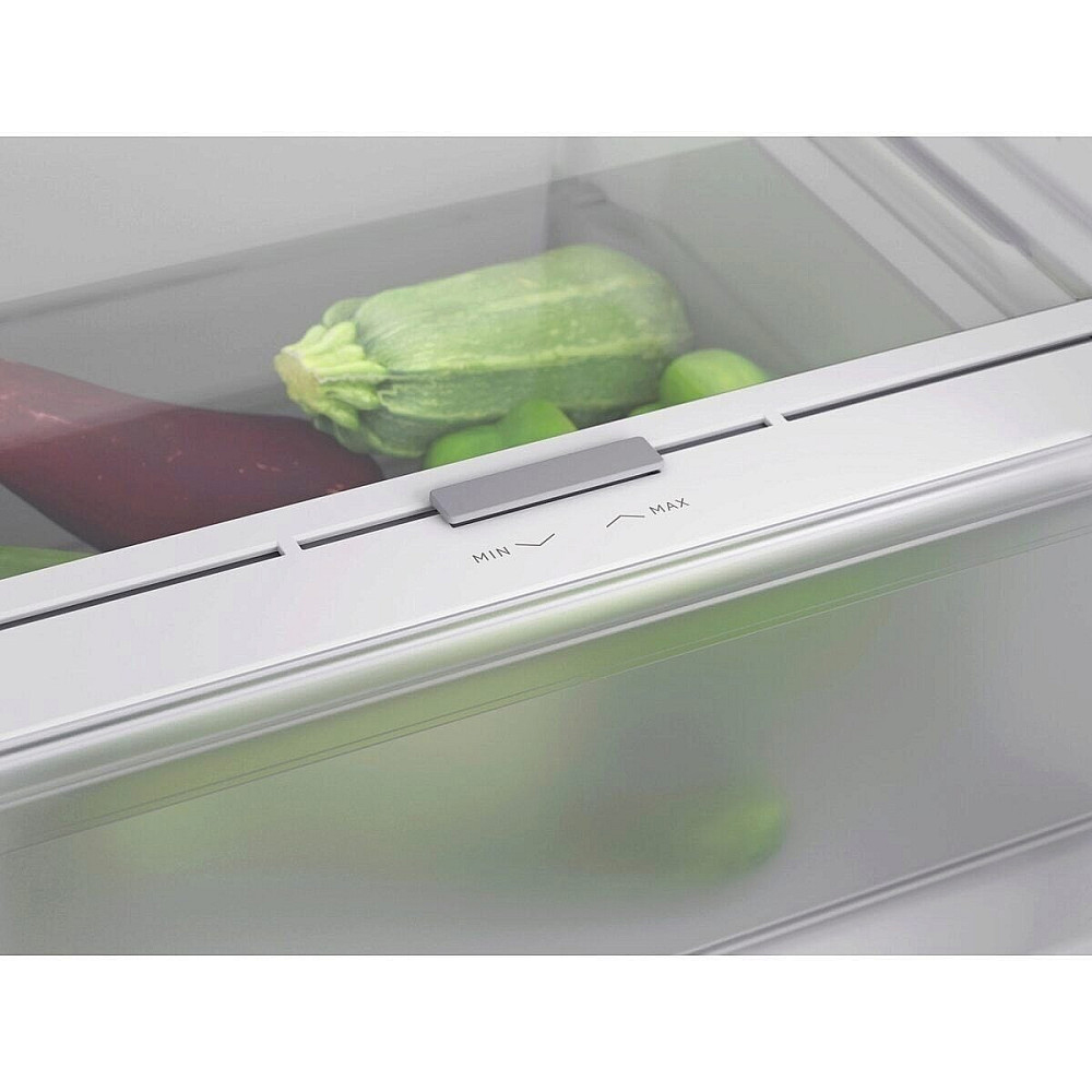 Fristående Kyl och Frys Electrolux LNT6MD32W TwinTech® No Frost
