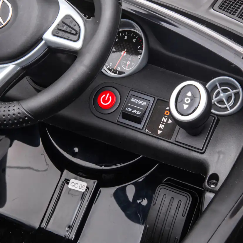 Elbil Nordic Play Mercedes Benz SLC 2x10,8V Motor