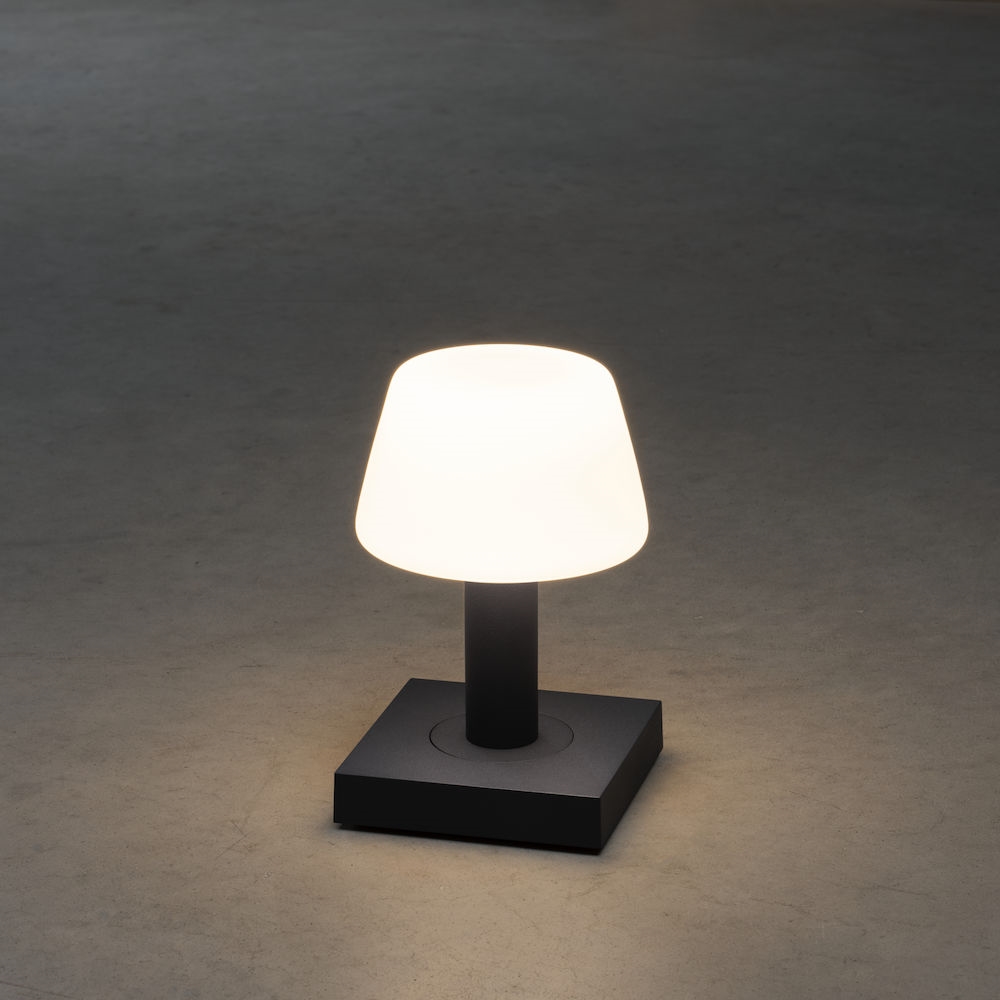 Bordslampa Gnosjö Konstsmide Monaco USB