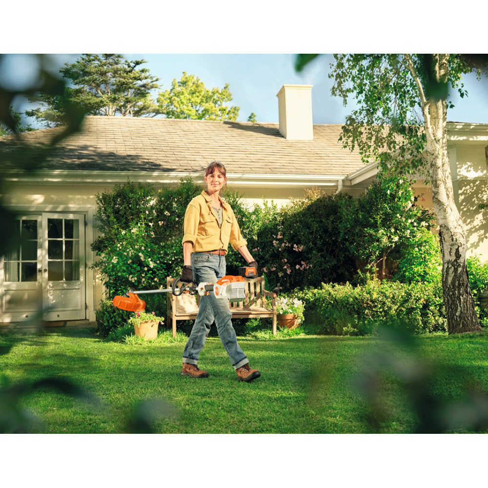 Grästrimmer STIHL FSA 80 R Utan Batteri & Laddare